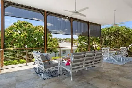 5Bdr Ultimate Family Retreat Pool Toys Galore Brisbane
